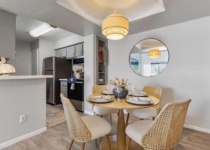 Quiet 1br By Asu, Hot Tb, Pool, King Bed, Wd * Tempe